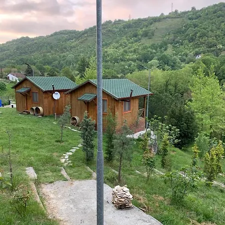 Sakli Cennet * Esadiye